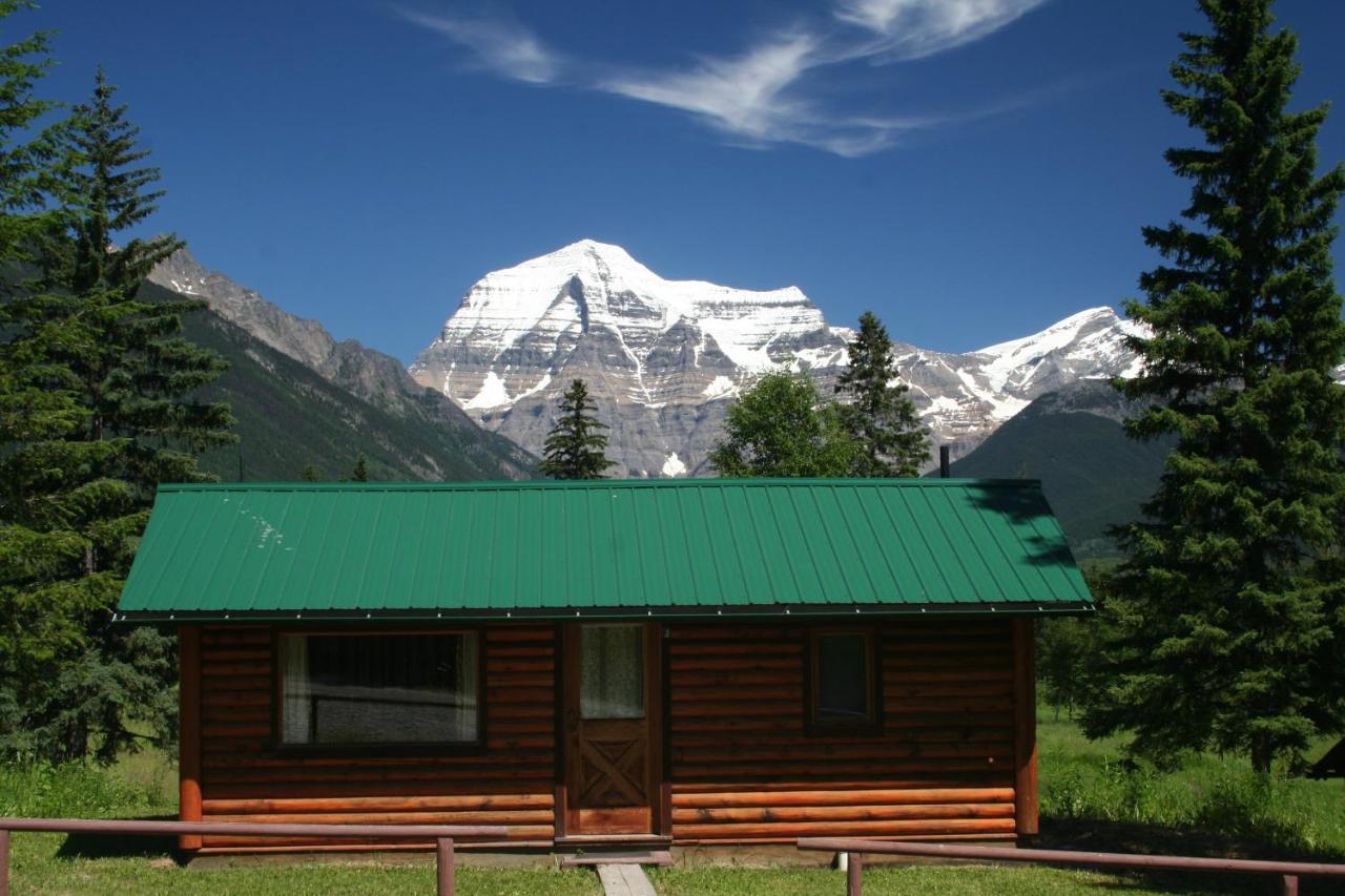 Mount Robson Lodge Exterior photo